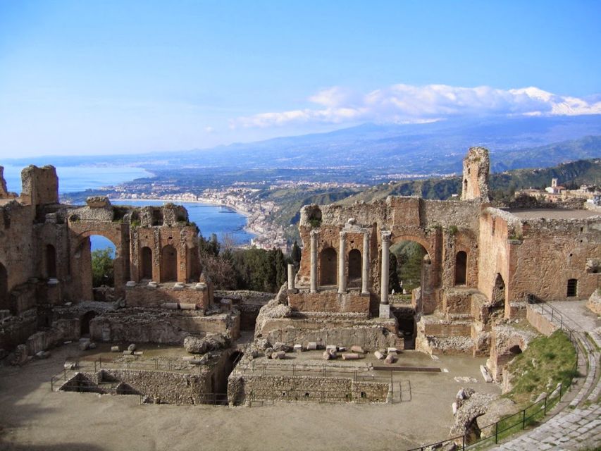 Mount Etna and Taormina Full-Day Excursion from Palermo - Getting to Crateri Silvestri and riding up toward 2,500m