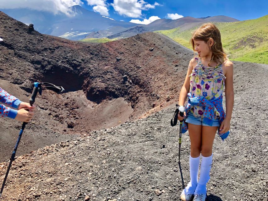 Mount Etna: Craters of the 2002 Eruption Trekking Experience - Stop 1: Hotel dell Betulle ruins and the 2002 “lava swallowed it” moment