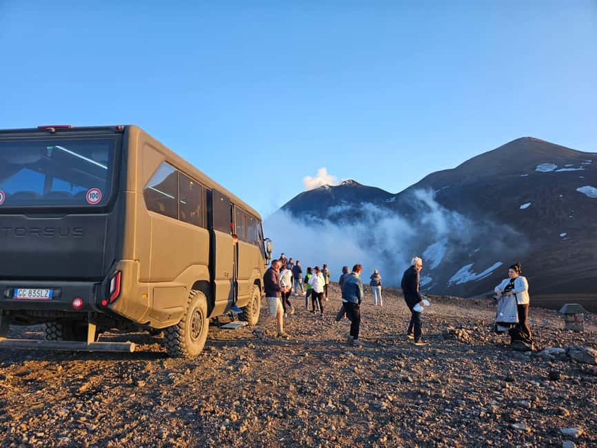 Mount Etna: North Upper Craters Guided Tour by 4x4 with Trek - Valle del Bove views and safe summit-crater observation