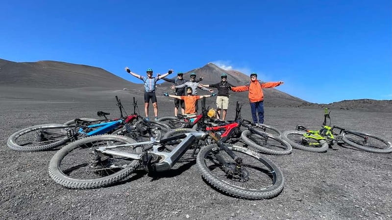 Mount Etna Summit E-Bike - First stop: the safety briefing and e-bike basics