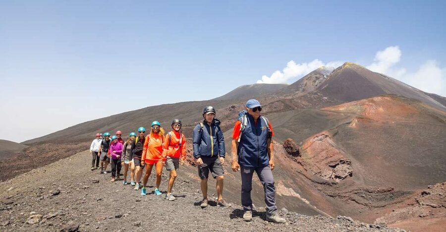 Mount Etna: Summit Guided Hiking Tour up to 3,400 m - Key things I’d mark on your Etna checklist