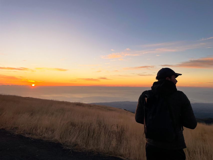 Mount Etna: Sunrise Excursion with an expert Local Guide - Volcanic formations you’ll spot: Sciambro, basaltic dykes, and hornitos