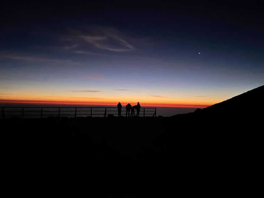 Mount Etna: Sunrise Excursion with an expert Local Guide - Parcheggio Schiena d’asino meeting point and what’s included