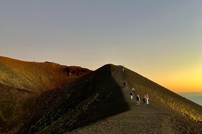 Mount Etna Sunset with sicilian tasting - The real draw: Mount Etna at sunset (not just a daytime lookout)