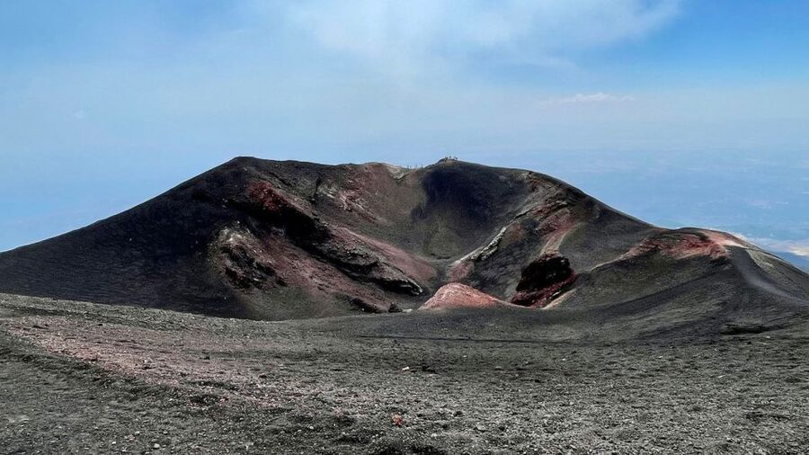 Mt Etna: Winter Trekking Tour with Optional Catania Transfer - Pace, Duration, and Who Should Think Twice