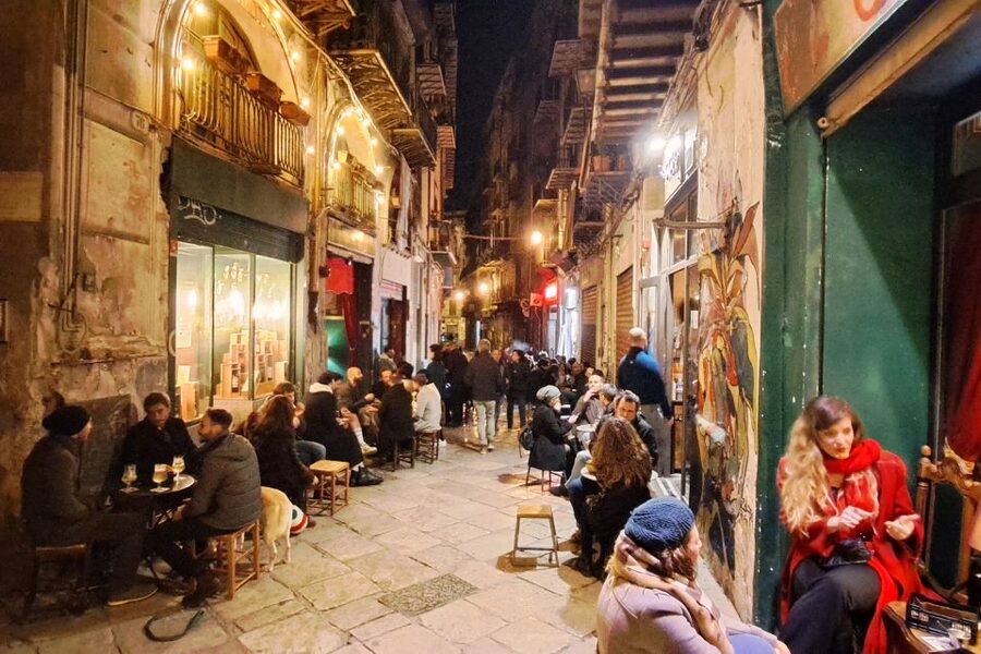Napoli tour: alla scoperta del centro storico - Key moments you’ll actually remember