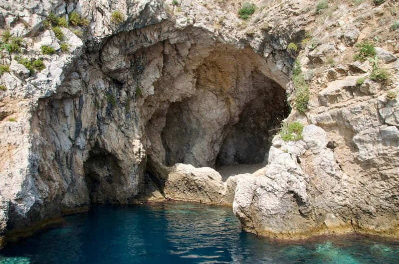 Naxos: Taormina Boat Tour with Snorkeling and Prosecco - Finding Vip Sailing Taormina: The Pier Details Matter