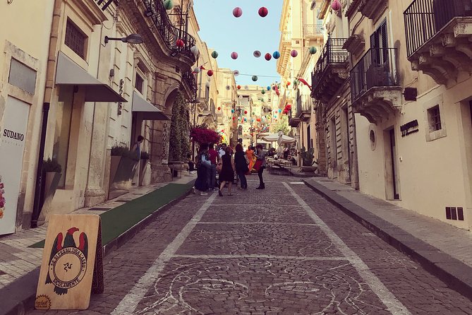 Noto Baroque Masterpieces: small-group tour (max 6 Guests) - Stop-by-Stop: Santa Chiara to Teatro Tina di Lorenzo