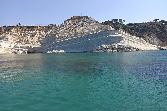 One and a half hour boat excursion to Scala Dei Turchi - The boat ride feel: speed, motion, and comfort choices