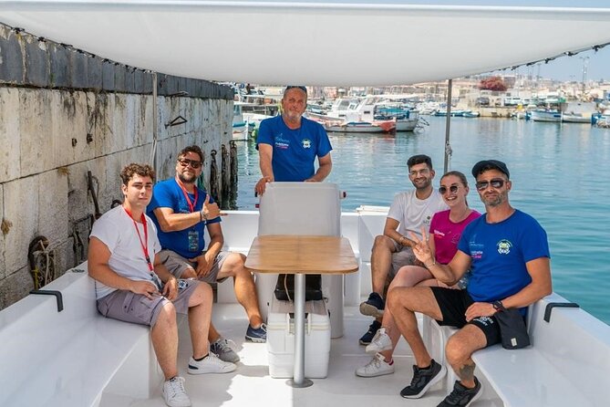 Ortigia Island and Sea Caves Boat Tour with Prosecco - English onboard: what you can count on and what you can’t