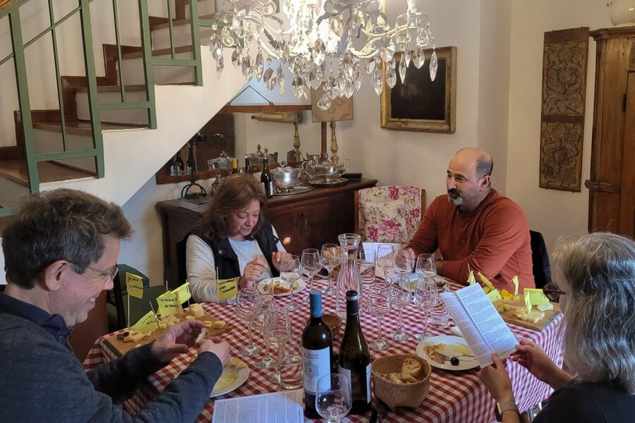 Palermo: 2-Hour Sicilian Cheese and Wine Tasting Tour - How the tasting teaches your palate (without turning it into a school test)