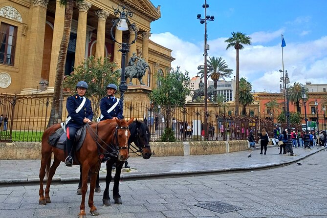 Palermo, a tour of unique monuments and colorful markets - Getting oriented fast: Piazza Giuseppe Verdi and the Teatro Massimo story