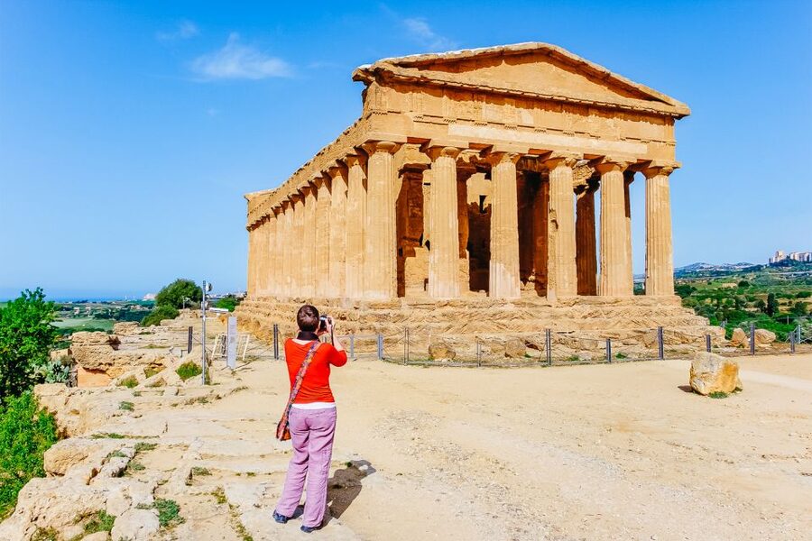 Palermo: Agrigento and the Valley of the Temples Day Tour - Entering the Valley of the Temples on your own (with help where it counts)