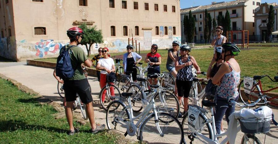 Palermo: Anti-mafia Bike Tour - Meeting at Discesa dei Giudici: Where the Ride Starts and the Tone Clicks
