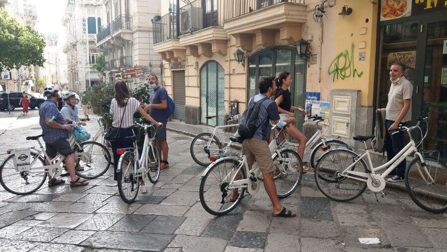 Palermo: Anti-mafia Bike Tour - Piazza Magione and the Names You Hear Everywhere: Falcone e Borsellino