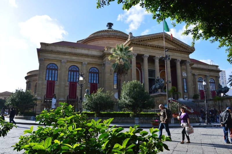 Palermo: Art and Architecture Walking Tour - Palermo Cathedral and Capella Palatina: Styles Stacking Like a Timeline