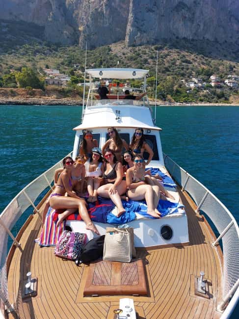 Palermo: Boat Tour With Aperitif Snorkeling And Cave Tour - Grotta Regina cave time, snorkeling, and the aperitivo finish