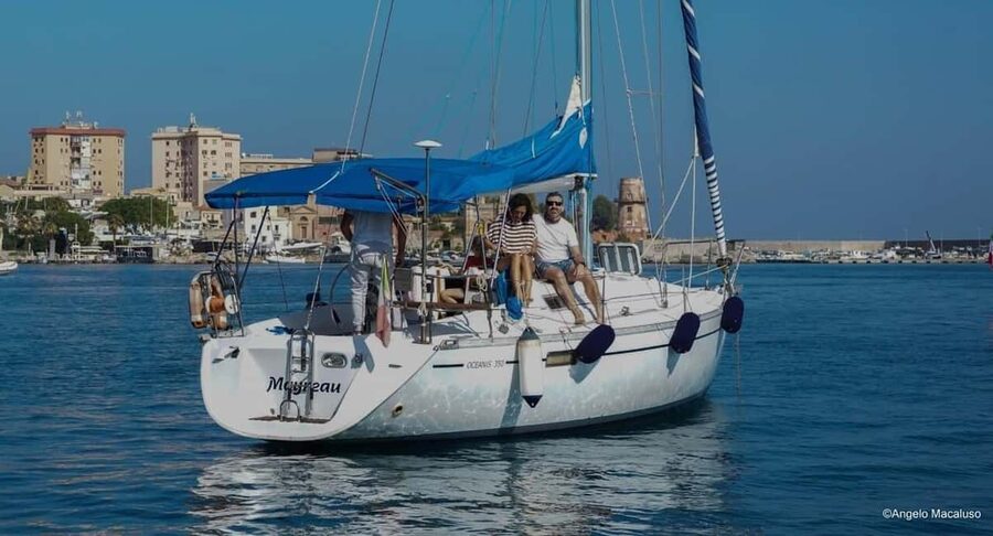Palermo: Boat Tour With Aperitif Snorkeling And Cave Tour - Comfort considerations: sea conditions and motion sensitivity