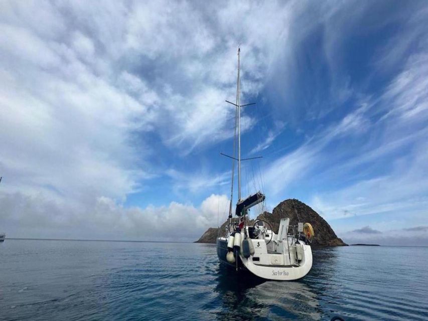 Palermo: boat tour with drinks and fresh fruit on board - FAQ