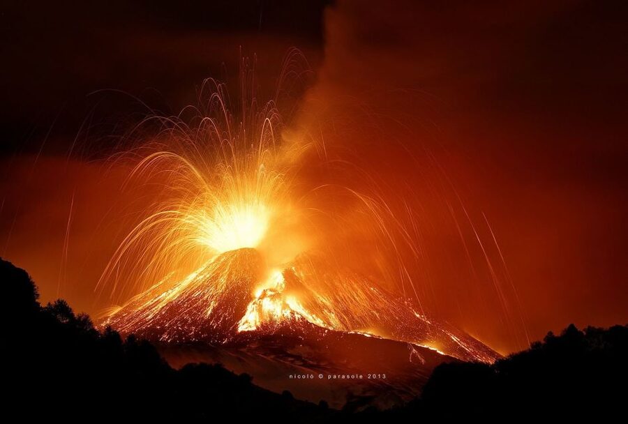 Palermo/Cefalù: Mount Etna and Taormina Day Trip - Timing, comfort, and what to pack for an Etna day