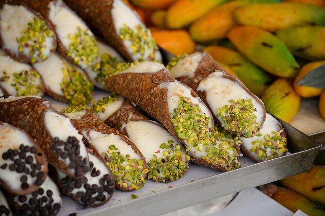 Palermo Evening Food & Wine Tour with Eating Europe - Pasticceria Costa for cannolo: a sweet finish with history