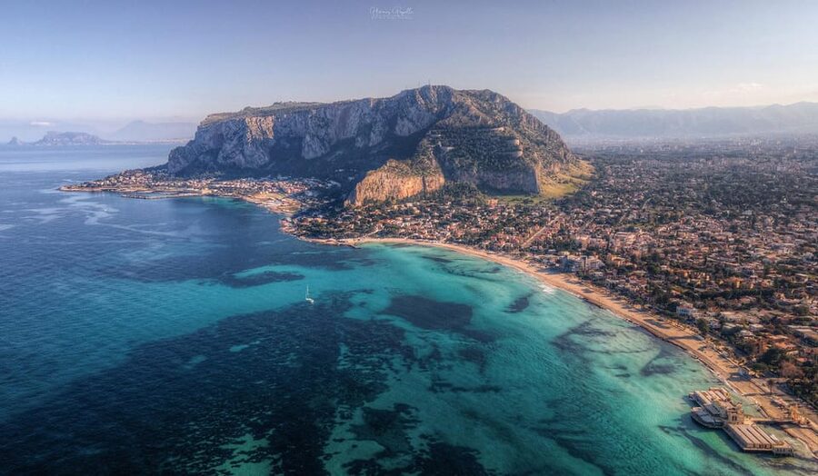 Palermo: Full-Day Snorkeling Boat Tour with Lunch and Wine - A marine biologist day on the Palermo coast