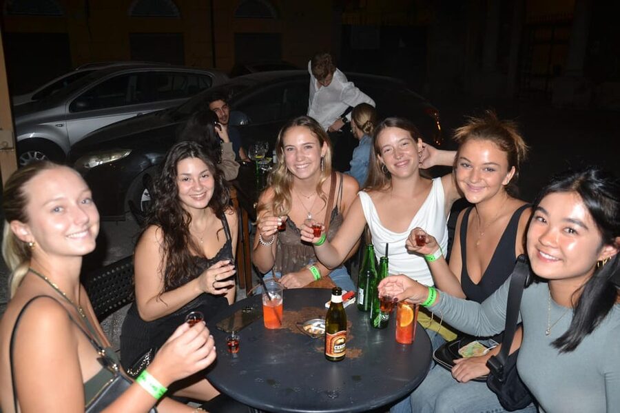 Palermo: Guided Bar Crawl with Shots and Discounts on Drinks - Should You Book Palermo’s 5-Bar Guided Crawl