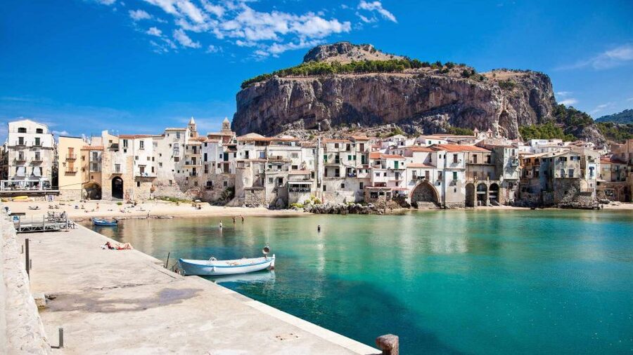Palermo or Mondello: Cefalù & Castelbuono Private Day Tour - Why Castelbuono and Cefalù Make a Great Pair