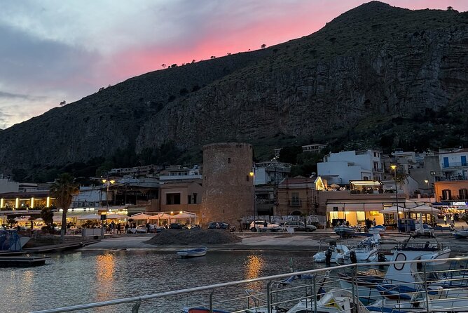 Palermo: Private Night Tour in CruiserCar - A Few Practical Tips for Palermo Winter Nights