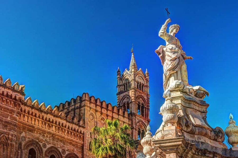 Palermo Recorded Walking Tour with Local Expert - How the Palermo City Sightseeing Bus Sets Up the Walk