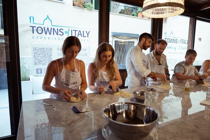 Palermo's Delight: Unleash the Secrets of Pizza and Gelato Making - Gelato While the Dough Rests: Simple, Real, Repeatable