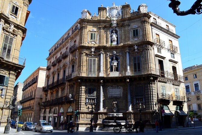Palermo Scavenger Hunt and Highlights Self Guided Audio Tour - Getting started at the Royal Palace: the simplest route and timing