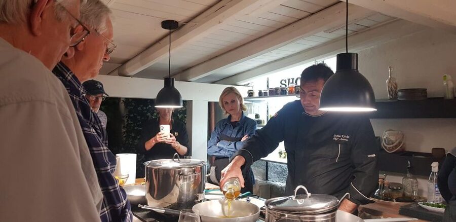 Palermo: Sicilian Cuisine Social Cooking Class & Dinner - Dinner with the chef-host and his family: four courses, one table