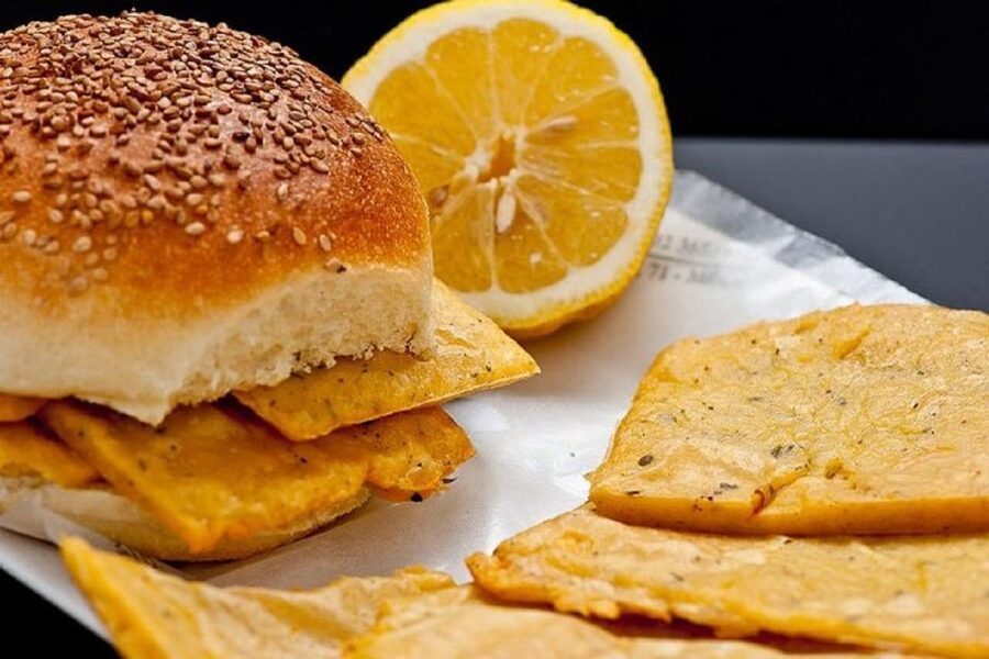 Palermo Sicilian Street Food Tour: Small Group with a Local - The first 30 minutes of street food: panelle and crocchè in sesame bread