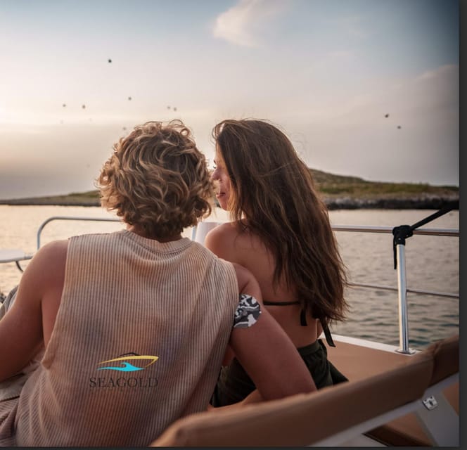 Palermo : Tour condiviso in barca con Aperitivo e Snorkeling - What to wear and bring for a Palermo sea day