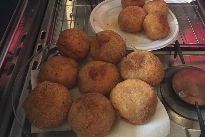 Palermo Walking Tour and Street Food - Stop 5: Via Beati Paoli (a medieval Sicily story stop, no ticket)