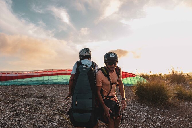 Paragliding flight in Palermo - From Villino Fraginesi to takeoff: how the day actually runs