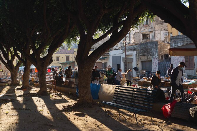 Photo Tour of the Secrets of Palermo - How Giacomo Barone coaches: DSLR tips and iPhone angles