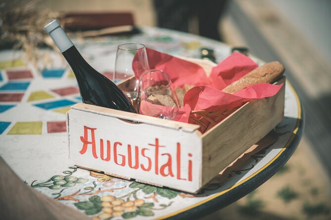 Picnic on the lawn -aromatic garden and winery - Aromatic plant garden and the aromatic bouquet