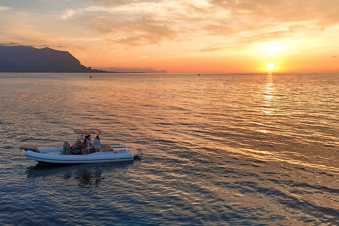 Private Boat Tour Discover the Coast of Palermo - Capo Gallo Nature Reserve and Grotta dell’Olio: the cave you reach by water
