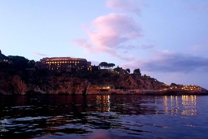 Private boat tour Giardini Naxos Taormina with platter and wine - Practical tips so your sea time is actually enjoyable