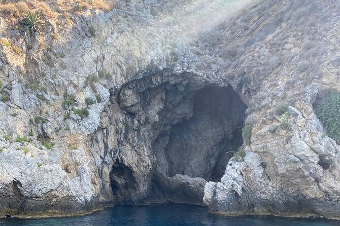 Private boat tour Giardini Naxos Taormina with platter and wine - Should you book this private boat cruise?