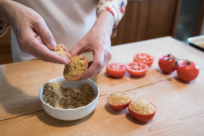 Private cooking class with lunch or dinner in Taormina - What Personalized Attention Looks Like in a Small Kitchen