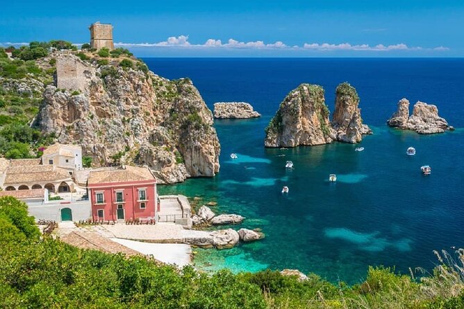 Private dinghy tour in San Vito lo Capo - The big idea: a small-group dinghy route from San Vito lo Capo