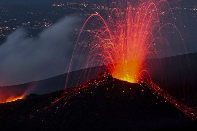 Private Etna & Taormina Tour, from Palermo area & Cefalù - The Etna stop: Sapienza Refuge, cable car time, and what 2 hours means