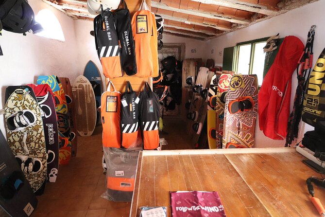 Private Kitesurf Lesson in Lo Stagnone Sicily - Who should book this private lesson in Lo Stagnone?
