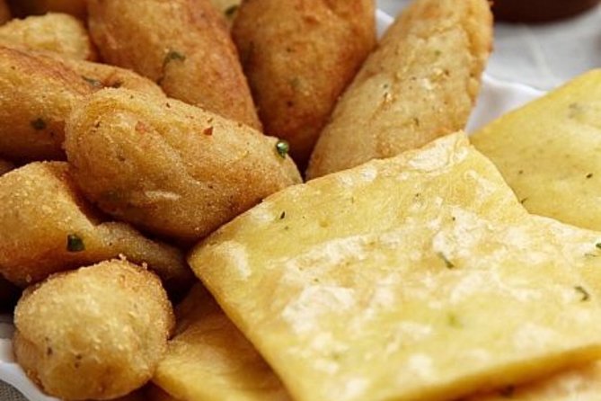 PRIVATE Palermo Historic Walking Tour and Street Food - Capo street market: where the eating really clicks