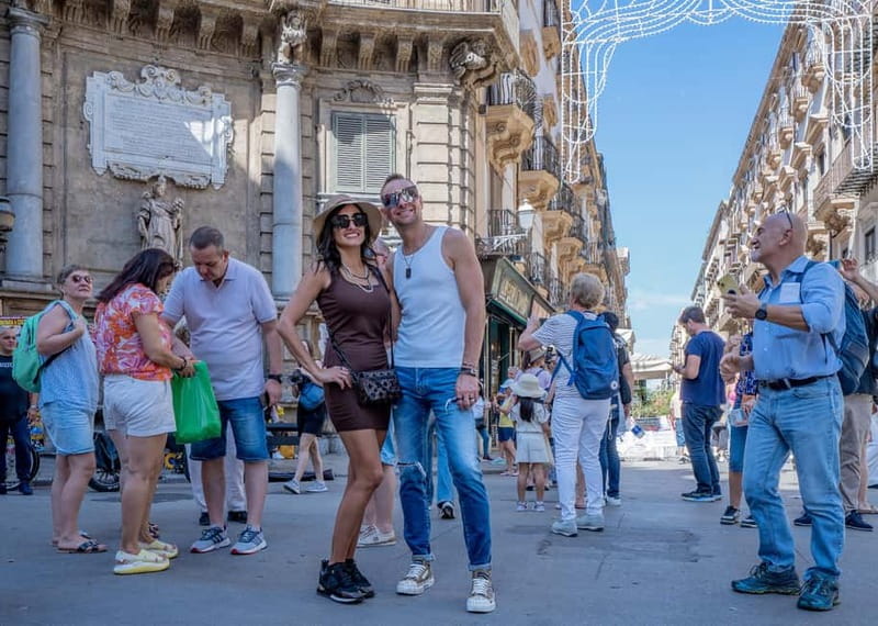 Private Photographer Shooting + Sightseeing & Tasting Tour - Rich-and-poor Palermo: why the route feels more honest