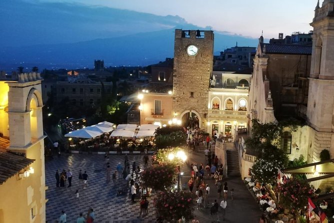 Private Taormina Sunset walking Tour with Aperitif - Meeting point, timing, and how the pace feels in practice