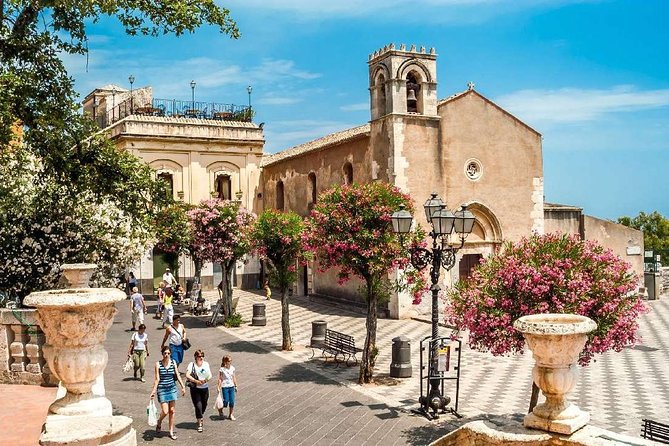 Private Taormina Walking Tour & Greek Theatre - Greek Theatre and the Odeon: two eras, one viewpoint mindset